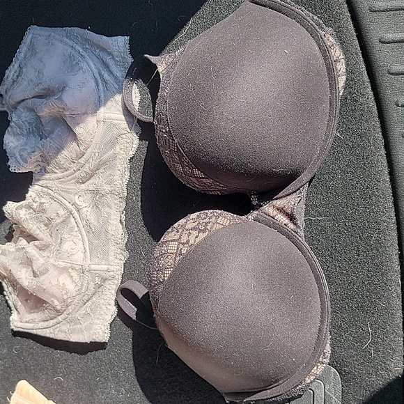 COPY - 36DDD VS BRA BUNDLE - Picture 4 of 8